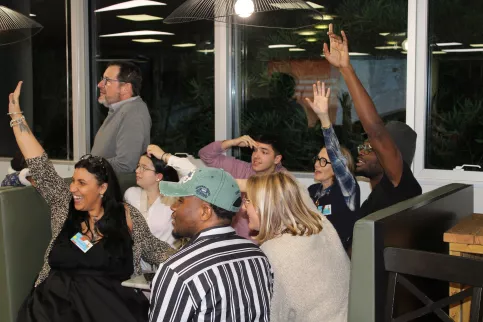 Jeunes et accompagnement de l'Établissement Saint-Louis à Toulouse d'Apprentis d'Auteuil lors de la soirée de la réussite 2024, célébrant leurs succès et accomplissements